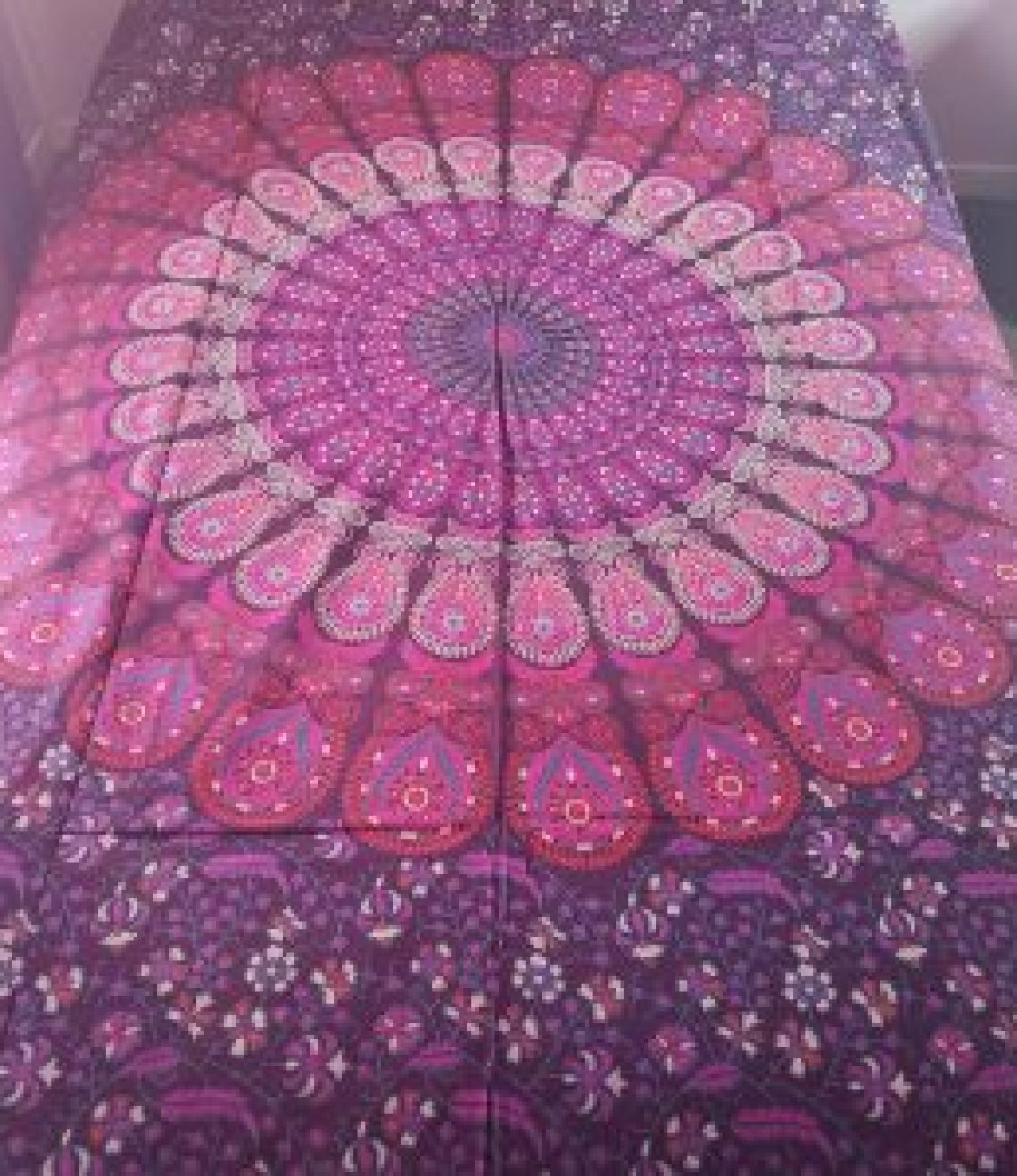 Cubre-cama-mandala-morado-1-2-300x300